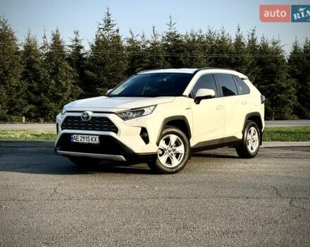 Белый Тойота РАВ 4, объемом двигателя 2.5 л и пробегом 105 тыс. км за 29900 $, фото 1 на Automoto.ua