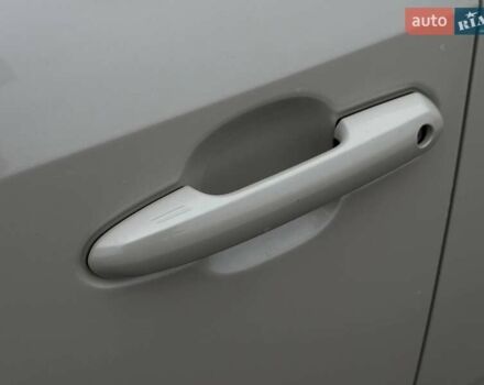 Білий Тойота РАВ 4, об'ємом двигуна 2.49 л та пробігом 128 тис. км за 29900 $, фото 19 на Automoto.ua