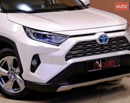Білий Тойота РАВ 4, об'ємом двигуна 2.5 л та пробігом 98 тис. км за 32900 $, фото 6 на Automoto.ua