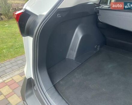 Белый Тойота РАВ 4, объемом двигателя 2 л и пробегом 41 тыс. км за 30700 $, фото 54 на Automoto.ua