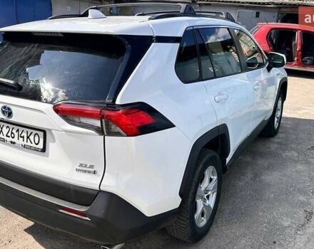 Білий Тойота РАВ 4, об'ємом двигуна 2.5 л та пробігом 121 тис. км за 27000 $, фото 8 на Automoto.ua
