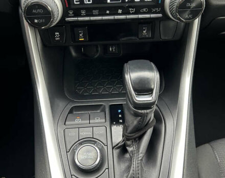 Білий Тойота РАВ 4, об'ємом двигуна 2 л та пробігом 106 тис. км за 27900 $, фото 48 на Automoto.ua