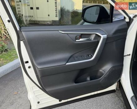 Белый Тойота РАВ 4, объемом двигателя 2.5 л и пробегом 105 тыс. км за 29900 $, фото 23 на Automoto.ua