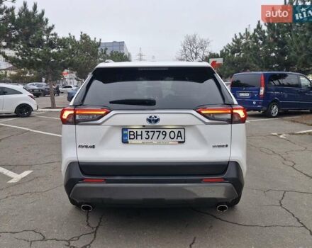 Білий Тойота РАВ 4, об'ємом двигуна 2.49 л та пробігом 59 тис. км за 32000 $, фото 3 на Automoto.ua