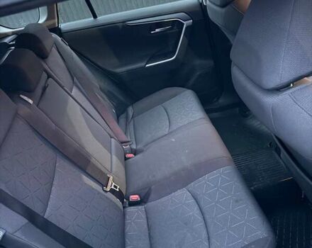 Білий Тойота РАВ 4, об'ємом двигуна 2.49 л та пробігом 334 тис. км за 25700 $, фото 13 на Automoto.ua