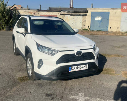 Білий Тойота РАВ 4, об'ємом двигуна 2.49 л та пробігом 75 тис. км за 28000 $, фото 14 на Automoto.ua