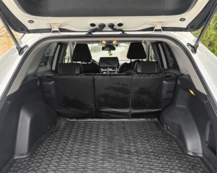 Білий Тойота РАВ 4, об'ємом двигуна 2.5 л та пробігом 55 тис. км за 32900 $, фото 4 на Automoto.ua