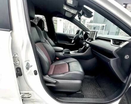 Белый Тойота РАВ 4, объемом двигателя 2.5 л и пробегом 101 тыс. км за 15000 $, фото 11 на Automoto.ua