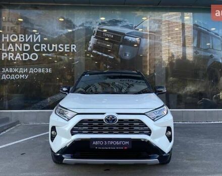 Білий Тойота РАВ 4, об'ємом двигуна 2.49 л та пробігом 120 тис. км за 34020 $, фото 4 на Automoto.ua