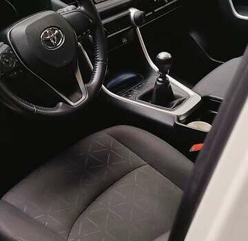 Білий Тойота РАВ 4, об'ємом двигуна 1.99 л та пробігом 96 тис. км за 25000 $, фото 5 на Automoto.ua