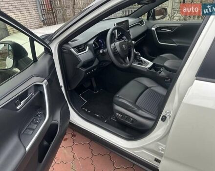 Белый Тойота РАВ 4, объемом двигателя 2.5 л и пробегом 88 тыс. км за 34999 $, фото 17 на Automoto.ua