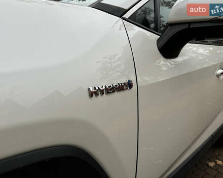 Белый Тойота РАВ 4, объемом двигателя 2.49 л и пробегом 78 тыс. км за 28500 $, фото 29 на Automoto.ua