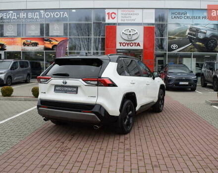 Білий Тойота РАВ 4, об'ємом двигуна 2.49 л та пробігом 132 тис. км за 31200 $, фото 16 на Automoto.ua