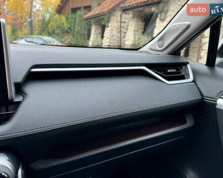 Белый Тойота РАВ 4, объемом двигателя 2.49 л и пробегом 78 тыс. км за 28500 $, фото 54 на Automoto.ua