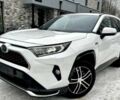 Белый Тойота РАВ 4, объемом двигателя 2.5 л и пробегом 101 тыс. км за 15000 $, фото 1 на Automoto.ua