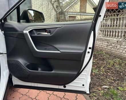 Белый Тойота РАВ 4, объемом двигателя 2.5 л и пробегом 88 тыс. км за 34999 $, фото 31 на Automoto.ua