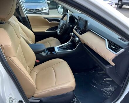 Белый Тойота РАВ 4, объемом двигателя 2.5 л и пробегом 46 тыс. км за 13000 $, фото 11 на Automoto.ua