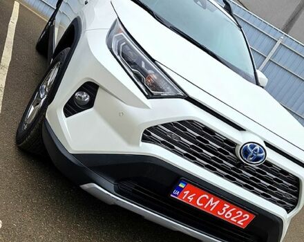 Білий Тойота РАВ 4, об'ємом двигуна 2.5 л та пробігом 100 тис. км за 36500 $, фото 1 на Automoto.ua
