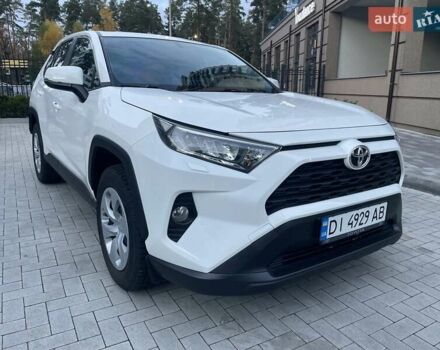 Белый Тойота РАВ 4, объемом двигателя 1.99 л и пробегом 52 тыс. км за 28500 $, фото 3 на Automoto.ua