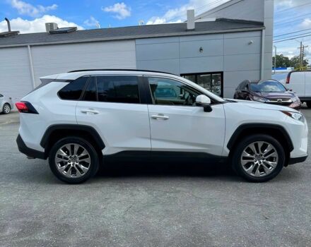 Белый Тойота РАВ 4, объемом двигателя 2.5 л и пробегом 46 тыс. км за 13000 $, фото 6 на Automoto.ua