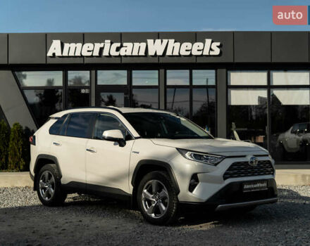 Белый Тойота РАВ 4, объемом двигателя 2.49 л и пробегом 119 тыс. км за 33900 $, фото 2 на Automoto.ua