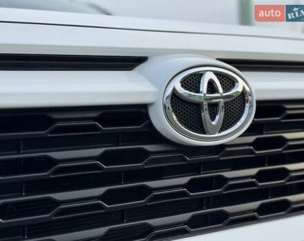 Білий Тойота РАВ 4, об'ємом двигуна 1.99 л та пробігом 76 тис. км за 22500 $, фото 3 на Automoto.ua