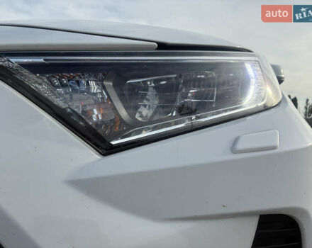 Белый Тойота РАВ 4, объемом двигателя 1.99 л и пробегом 167 тыс. км за 27500 $, фото 14 на Automoto.ua