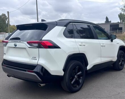 Білий Тойота РАВ 4, об'ємом двигуна 0 л та пробігом 47 тис. км за 9900 $, фото 3 на Automoto.ua