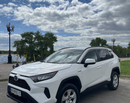 Білий Тойота РАВ 4, об'ємом двигуна 2.5 л та пробігом 70 тис. км за 32900 $, фото 1 на Automoto.ua