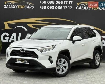Белый Тойота РАВ 4, объемом двигателя 1.99 л и пробегом 77 тыс. км за 25300 $, фото 3 на Automoto.ua