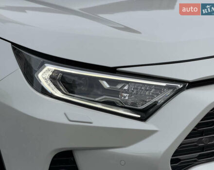 Белый Тойота РАВ 4, объемом двигателя 2.5 л и пробегом 118 тыс. км за 34000 $, фото 10 на Automoto.ua