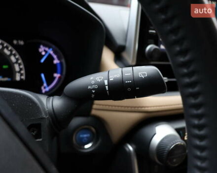 Білий Тойота РАВ 4, об'ємом двигуна 2.49 л та пробігом 95 тис. км за 37900 $, фото 23 на Automoto.ua