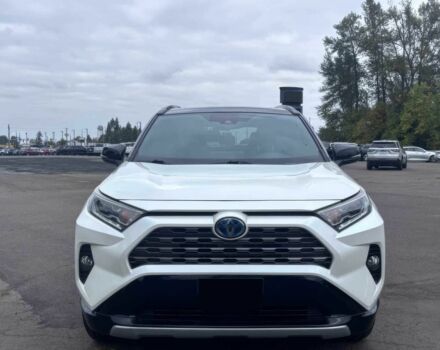 Белый Тойота РАВ 4, объемом двигателя 2.5 л и пробегом 40 тыс. км за 23000 $, фото 1 на Automoto.ua