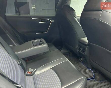 Білий Тойота РАВ 4, об'ємом двигуна 2.49 л та пробігом 78 тис. км за 31500 $, фото 15 на Automoto.ua