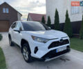 Белый Тойота РАВ 4, объемом двигателя 2.49 л и пробегом 95 тыс. км за 31000 $, фото 1 на Automoto.ua