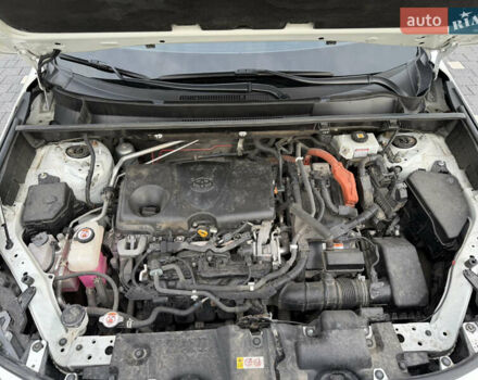 Белый Тойота РАВ 4, объемом двигателя 2.5 л и пробегом 118 тыс. км за 34000 $, фото 22 на Automoto.ua