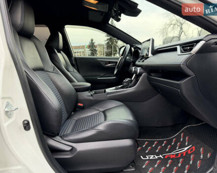 Белый Тойота РАВ 4, объемом двигателя 2.5 л и пробегом 118 тыс. км за 34000 $, фото 45 на Automoto.ua