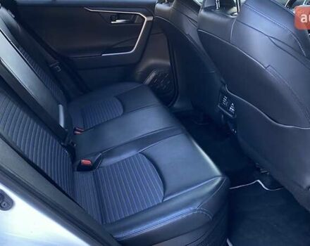 Білий Тойота РАВ 4, об'ємом двигуна 2.49 л та пробігом 120 тис. км за 34020 $, фото 6 на Automoto.ua