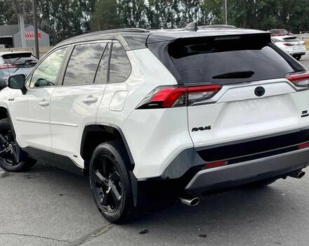 Белый Тойота РАВ 4, объемом двигателя 2.5 л и пробегом 33 тыс. км за 11000 $, фото 2 на Automoto.ua