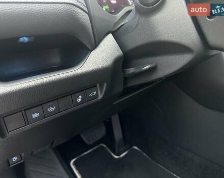 Белый Тойота РАВ 4, объемом двигателя 2.5 л и пробегом 88 тыс. км за 34999 $, фото 24 на Automoto.ua