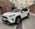 Белый Тойота РАВ 4, объемом двигателя 1.99 л и пробегом 108 тыс. км за 29899 $, фото 2 на Automoto.ua