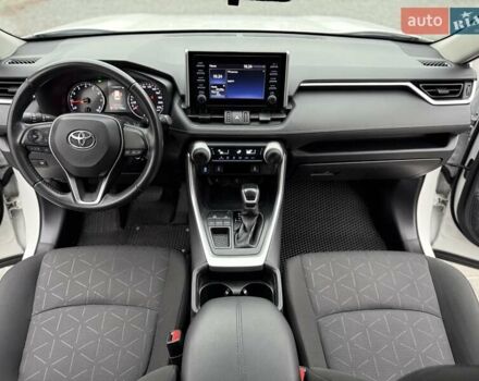 Белый Тойота РАВ 4, объемом двигателя 1.99 л и пробегом 77 тыс. км за 25300 $, фото 27 на Automoto.ua