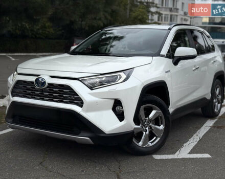 Білий Тойота РАВ 4, об'ємом двигуна 2.49 л та пробігом 55 тис. км за 36500 $, фото 6 на Automoto.ua