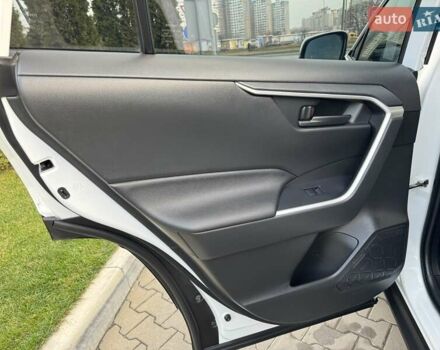 Білий Тойота РАВ 4, об'ємом двигуна 1.99 л та пробігом 76 тис. км за 22500 $, фото 72 на Automoto.ua