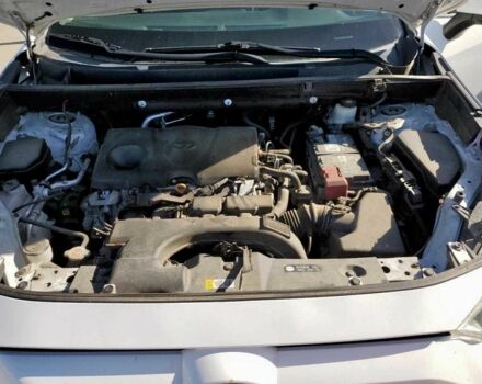 Белый Тойота РАВ 4, объемом двигателя 2.5 л и пробегом 69 тыс. км за 10000 $, фото 12 на Automoto.ua