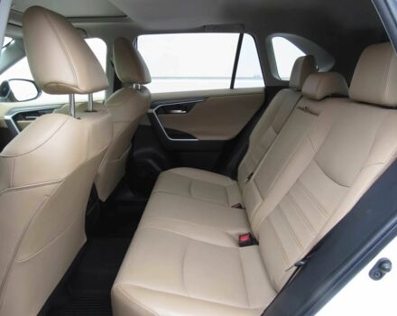 Белый Тойота РАВ 4, объемом двигателя 2.5 л и пробегом 42 тыс. км за 7800 $, фото 12 на Automoto.ua