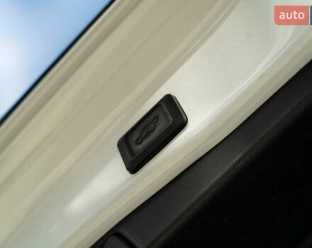 Белый Тойота РАВ 4, объемом двигателя 2.49 л и пробегом 119 тыс. км за 33900 $, фото 40 на Automoto.ua