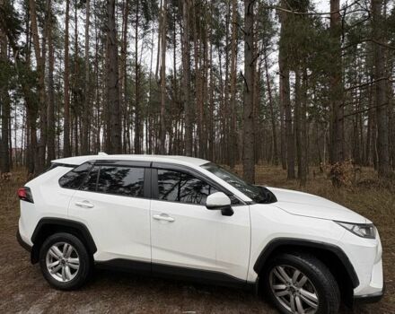 Белый Тойота РАВ 4, объемом двигателя 2 л и пробегом 47 тыс. км за 25000 $, фото 2 на Automoto.ua