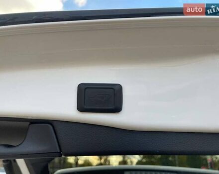 Белый Тойота РАВ 4, объемом двигателя 2.5 л и пробегом 78 тыс. км за 32500 $, фото 27 на Automoto.ua