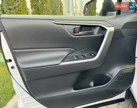 Білий Тойота РАВ 4, об'ємом двигуна 1.99 л та пробігом 76 тис. км за 22500 $, фото 63 на Automoto.ua